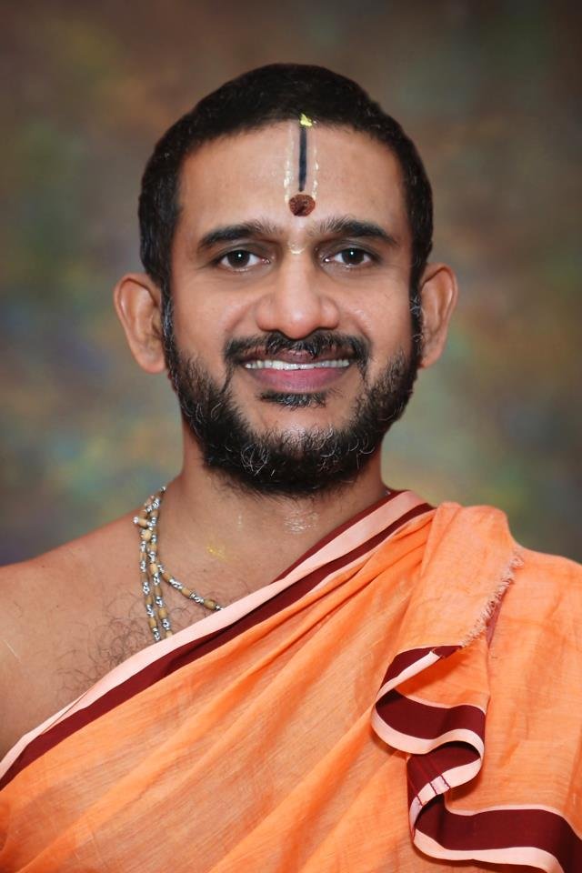 Sri Vishwaprasanna Tirtha Swamiji